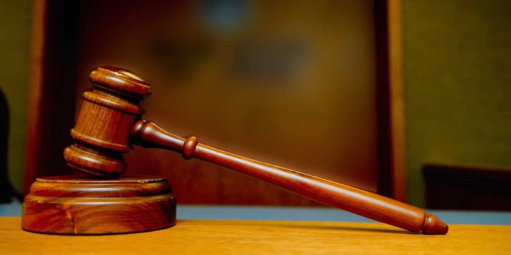 tribunaux arbitrage jean luc melenchon