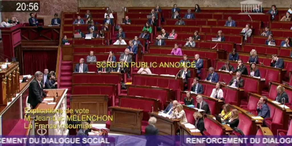 débat philosophique à l'assemblée