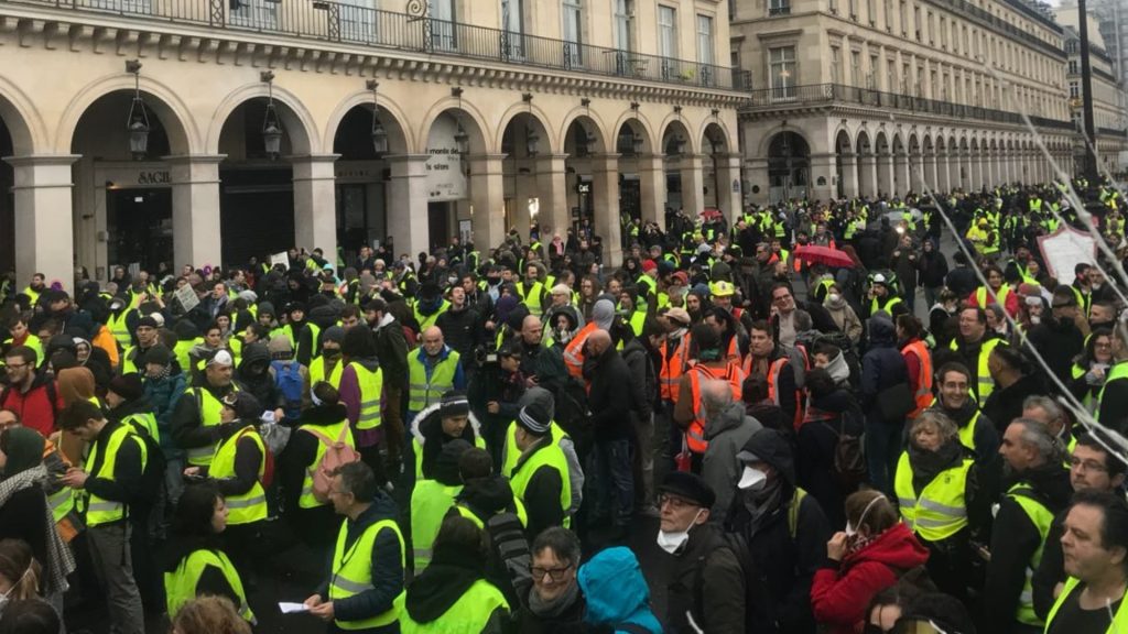 gilets jaunes mouvement inarretable-3