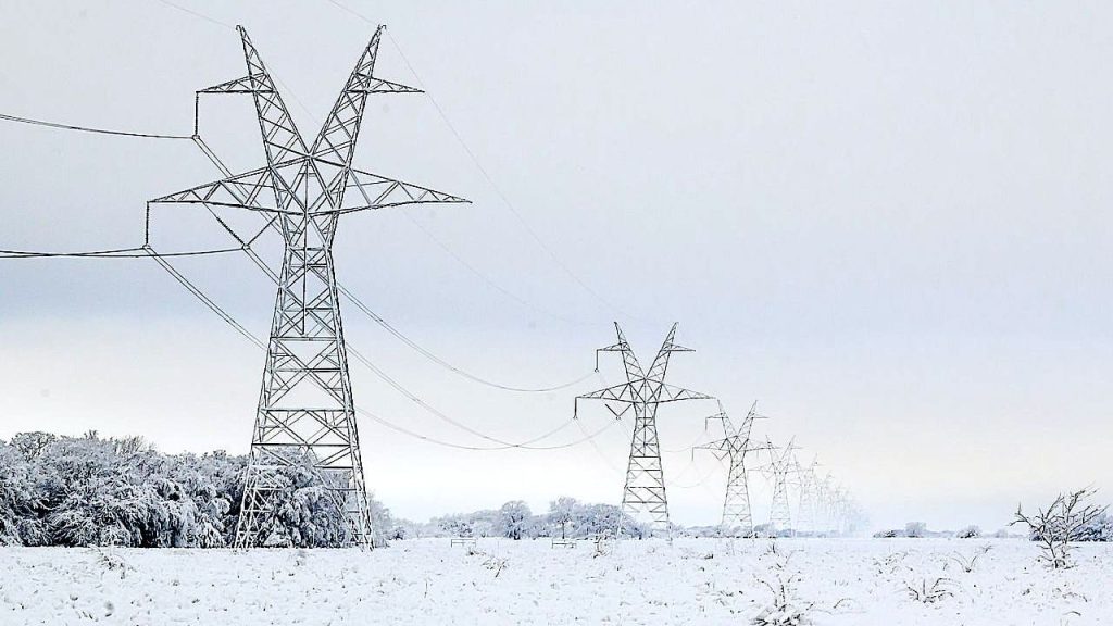 electricite cables pylones